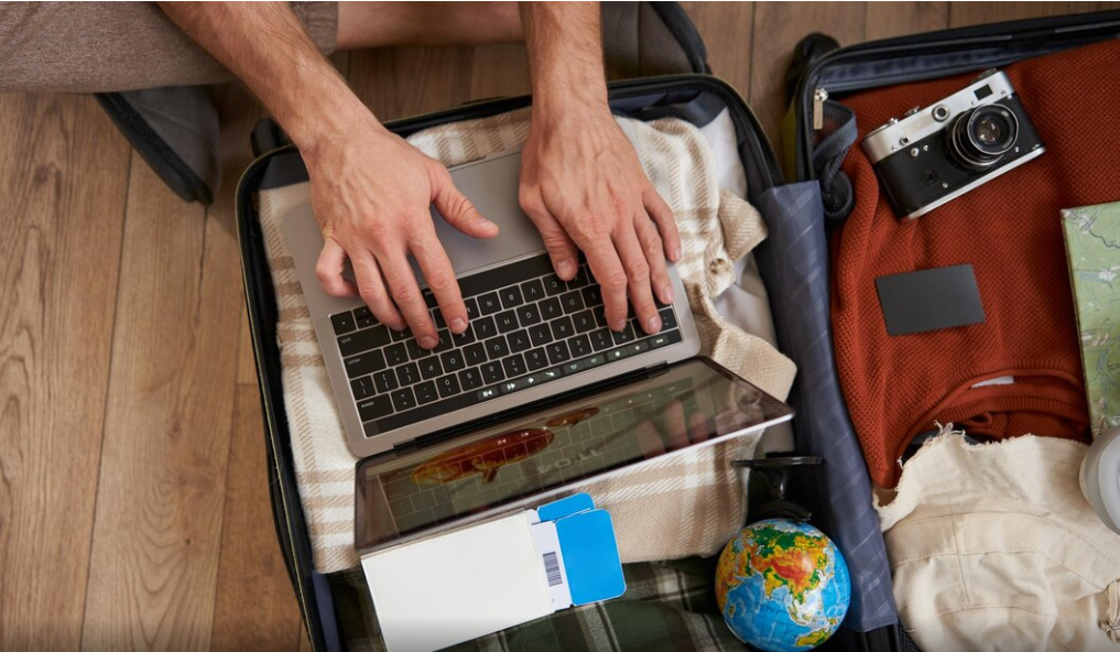 Essential Remote Work Travel Tips for Digital Nomads